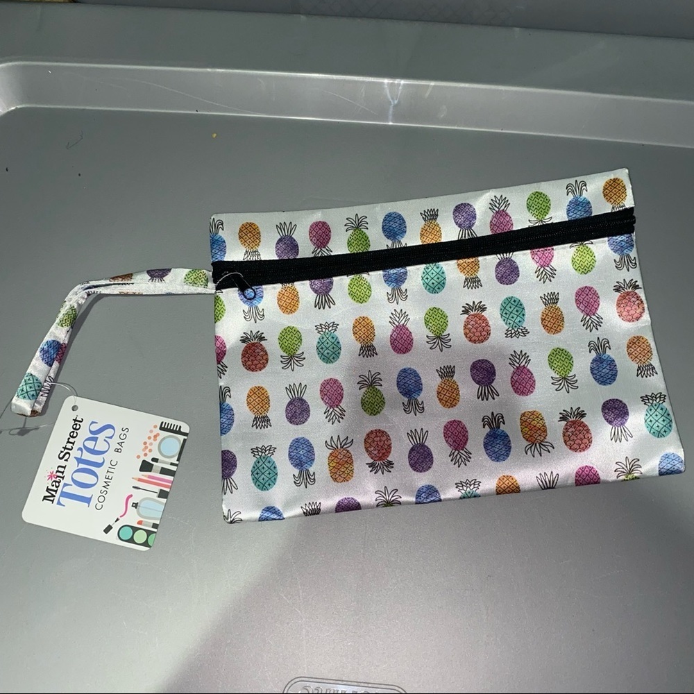 Colorful Pineapple Zipper Bag - Picture 2 of 4